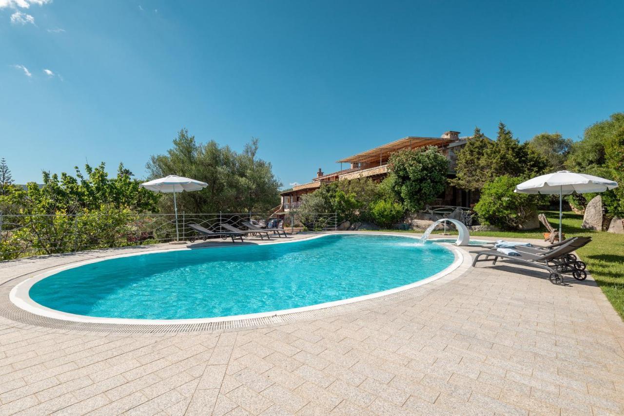 Affittacamere S'Alzola Porto Rotondo Exterior foto